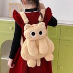 Mochila com Formato De Gatinho de Pelúcia Fofa e Felpuda com Alças Kawaii - Imagem 6