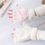 Luva Patinha de Gato Kawaii Sem Dedos Pelúcia Quentinha Feminina - Imagem 7